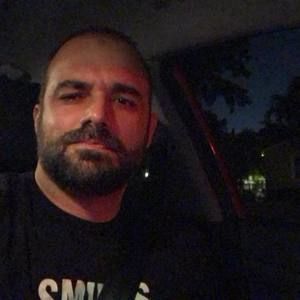 Meet your Posher, Raffa